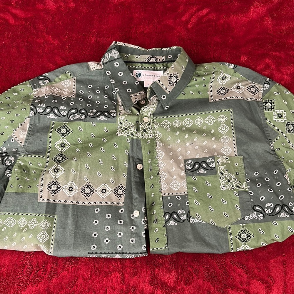 Green Aeropostale Bandana Style Button Up Shirt